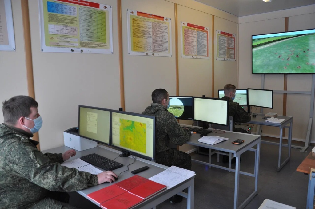 Артиллеристы в Ростовской области осваивают новейший виртуальный полигон
